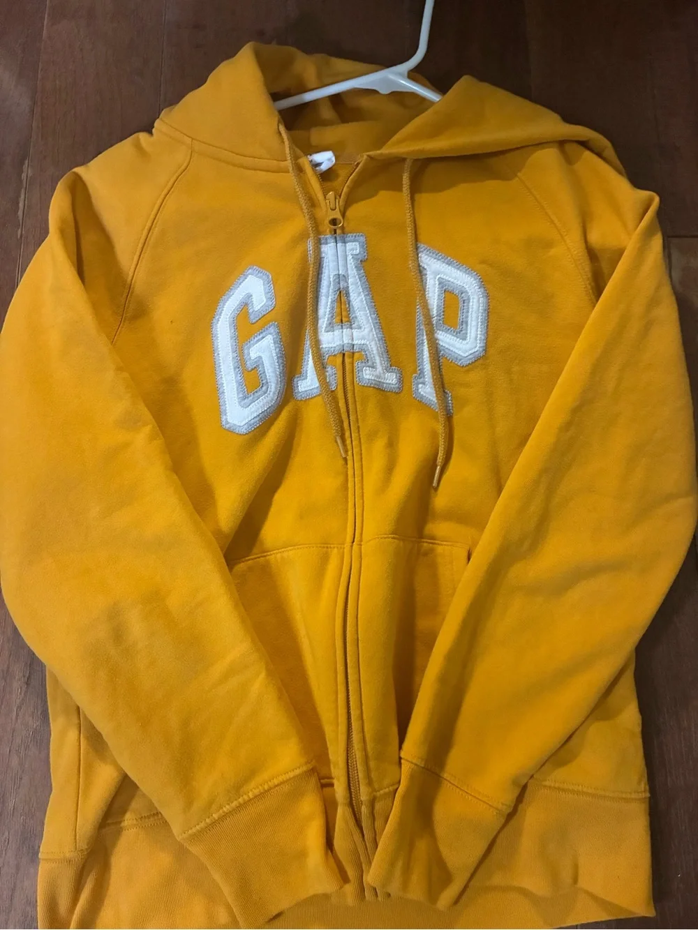Gap yellow zip up hoodie with white arched logo, size M #gap